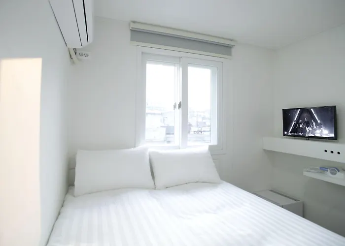 K-guesthouse Dongdaemun Premium 2 2*