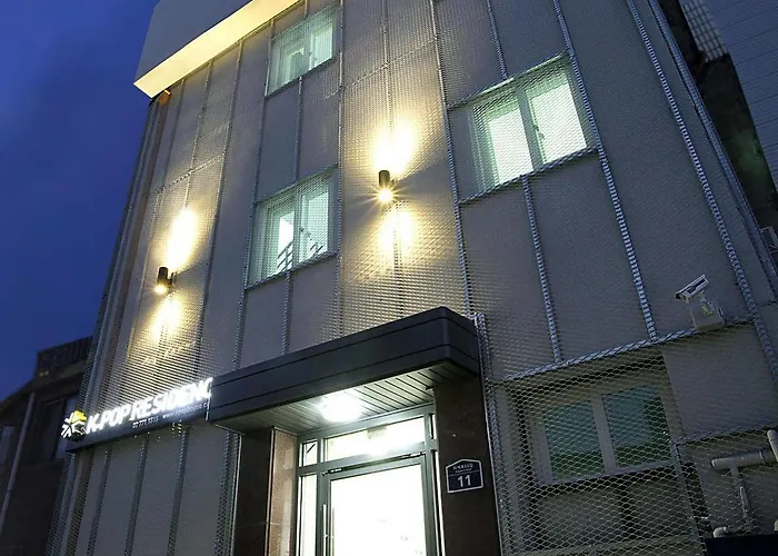 K-guesthouse Dongdaemun Premium 2 2* Сеул
