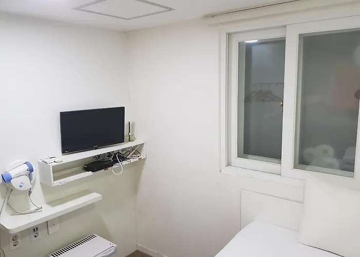 K-guesthouse Dongdaemun Premium 2 Сеул